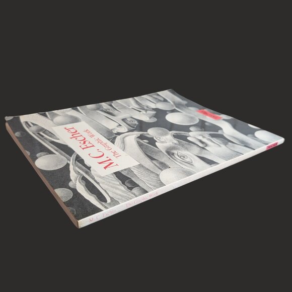 M.C. Escher: The Graphic Work (Taschen, 1992) - Picture 2 of 3